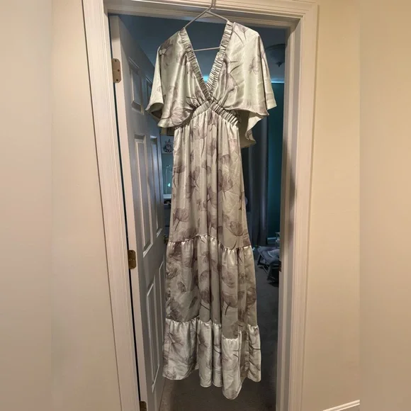 Pink Blush maternity dress - Picture 2 of 2